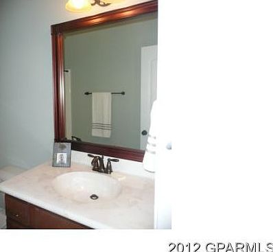 5th image of 3332 Ellsworth Drive #A