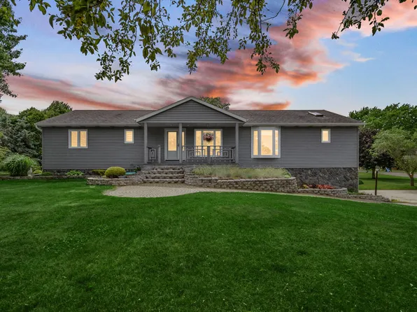 1044 S Ruth Ave, La Porte, IN 46350