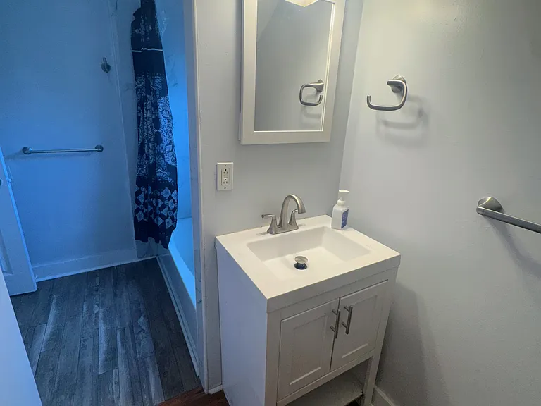 255 Genesee Park Blvd — Photo 7