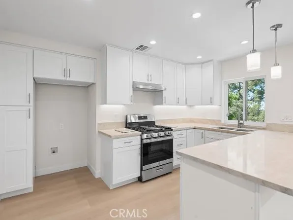 5846 Freeman Ave #A, La Crescenta, CA 91214