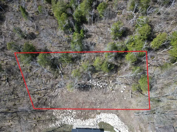 132B Georgian Dr, Northern Bruce Peninsula, ON N0H 1W0