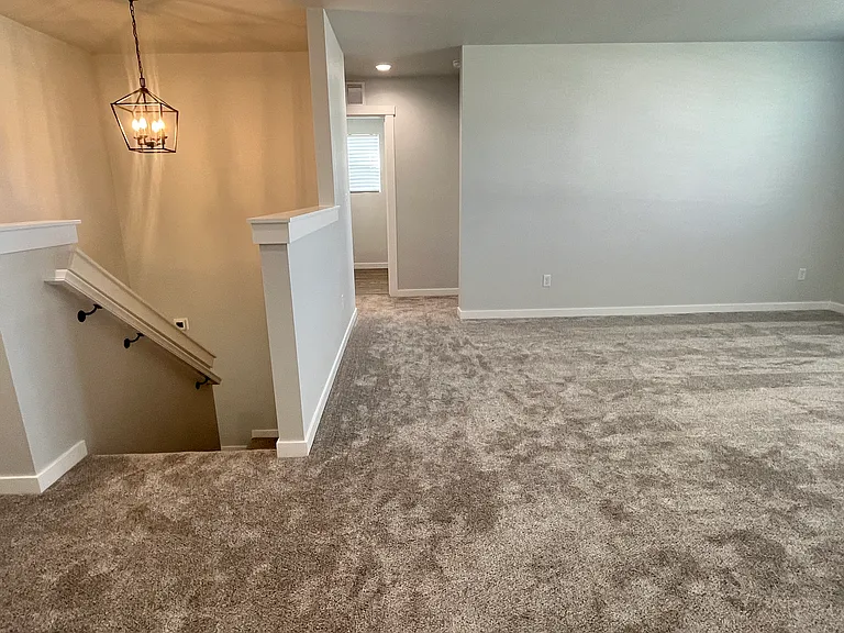 6285 W Karpathos St — Photo 46