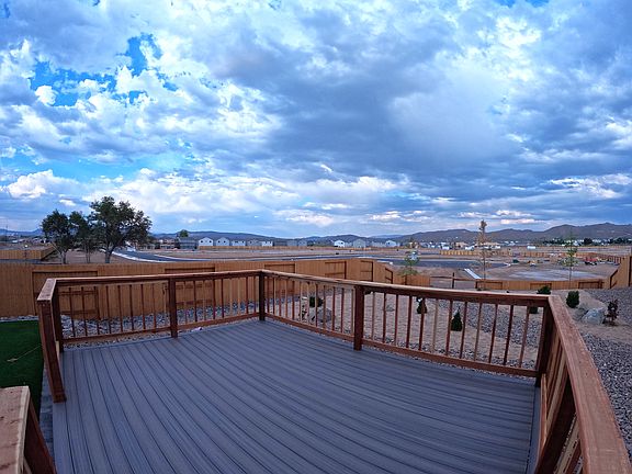 Entertainment Deck View #2