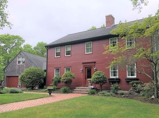 73 Howland Rd, Assonet, MA 02702