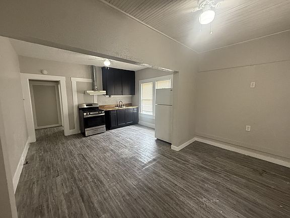 2nd image of 507 Cantrell Dr #A