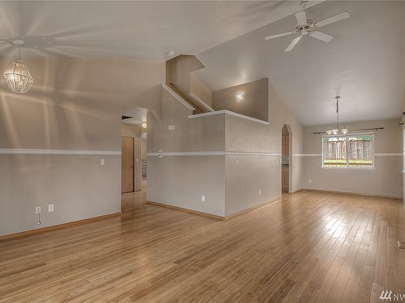 3rd image of 13714 69th Avenue Ct E