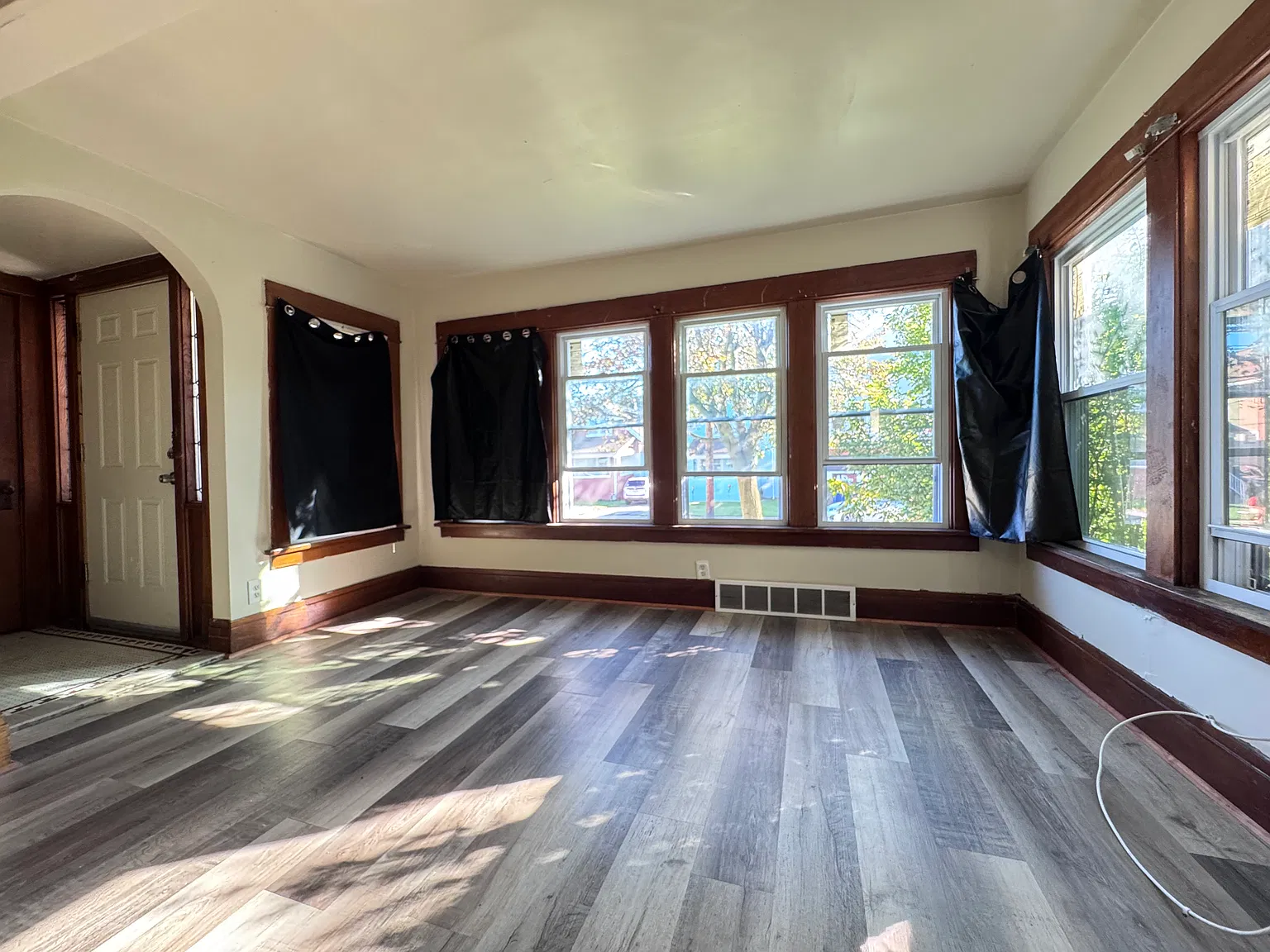 1 bed, $1,025 — Photo 1