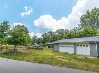 1726 Sanders Rd, Waynesville, MO 65583