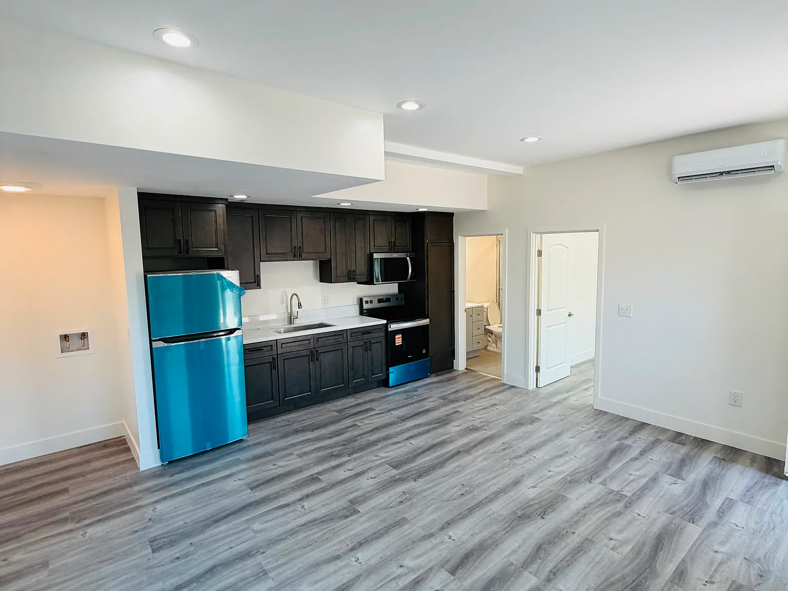 1 bed, 510 sqft, $1,725 — Photo 3