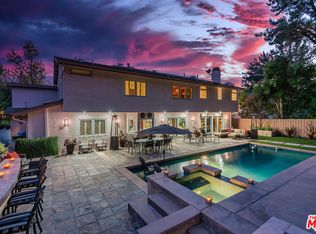 9787 Donington Pl, Beverly Hills, CA 90210