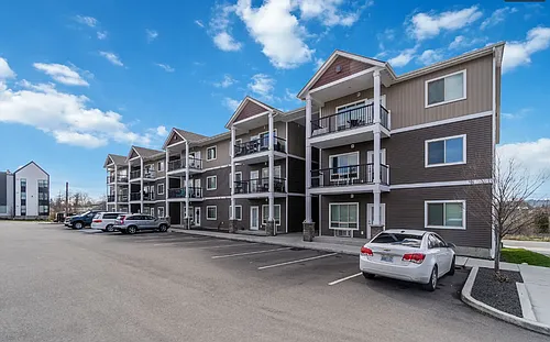 River City Apartments Photo 1