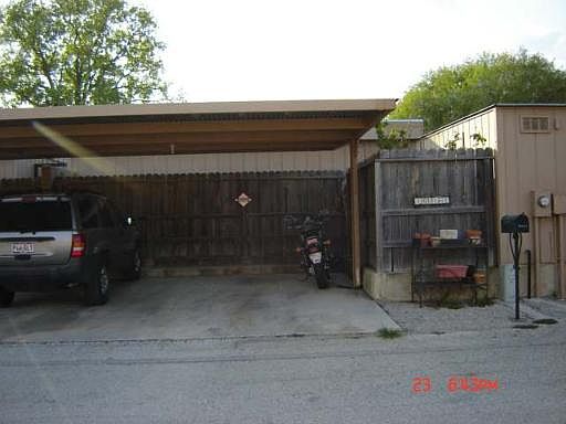 2nd image of 10831 CROWN VIEW DR #0