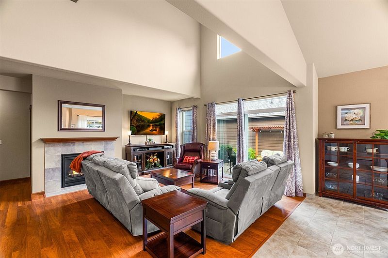5th image of 4709 Stonegate Street SE