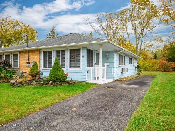 61 Parisian Drive, Toms River, NJ 08753