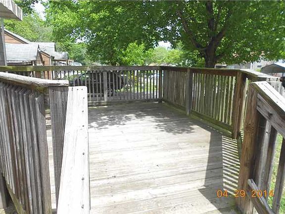 2nd image of 707 W Henderson Dr