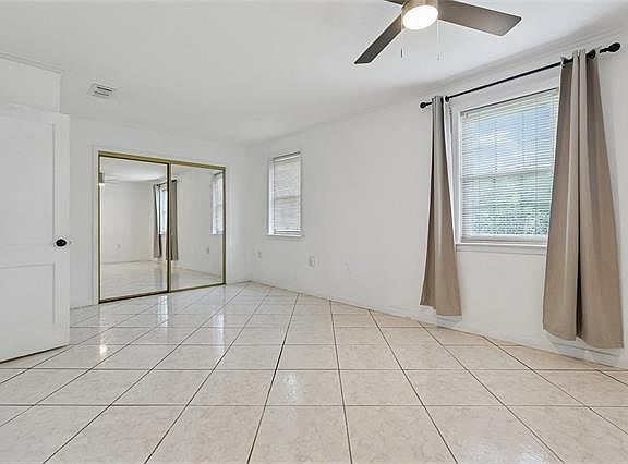 5th image of 56 Creagan Ave