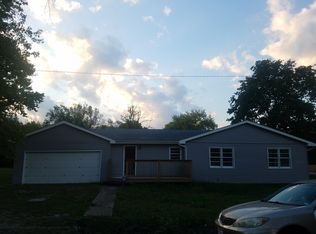801 Sparks Ave, Cahokia, IL