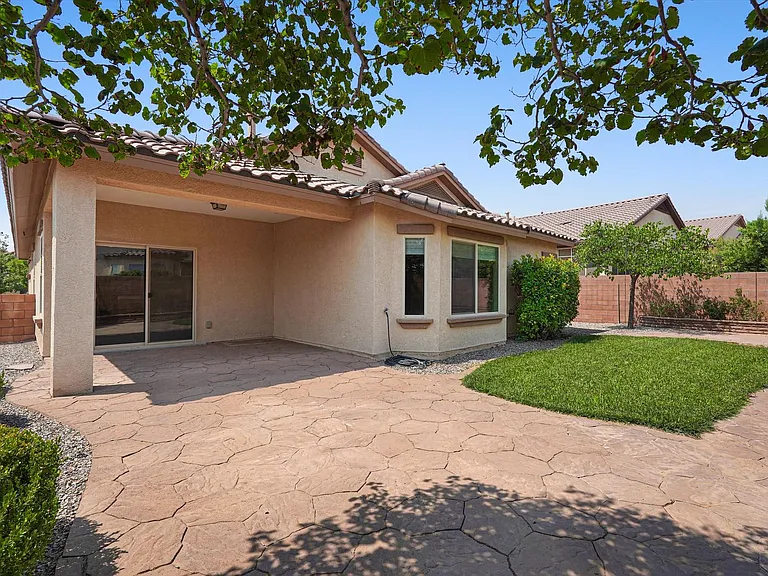 224 Valle Alto Dr NE — Photo 37