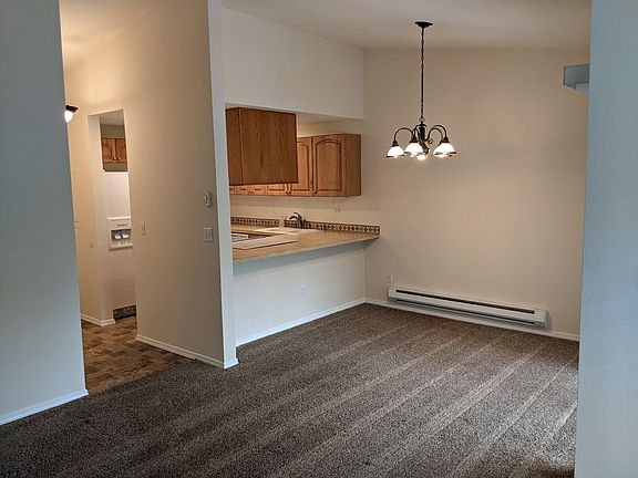 3rd image of 4012 S 158th St APT L
