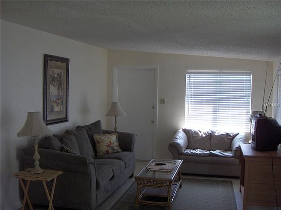 4th image of 16261 Porto Bello St