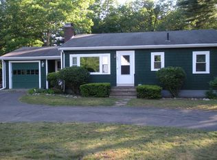 107 Chestnut St, Foxboro, MA 02035