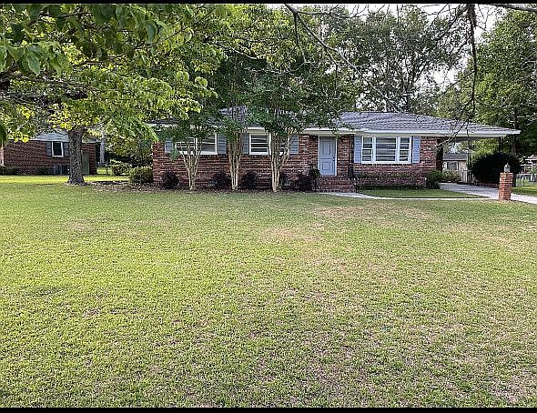 1st image of 6700 Fleetwood Dr
