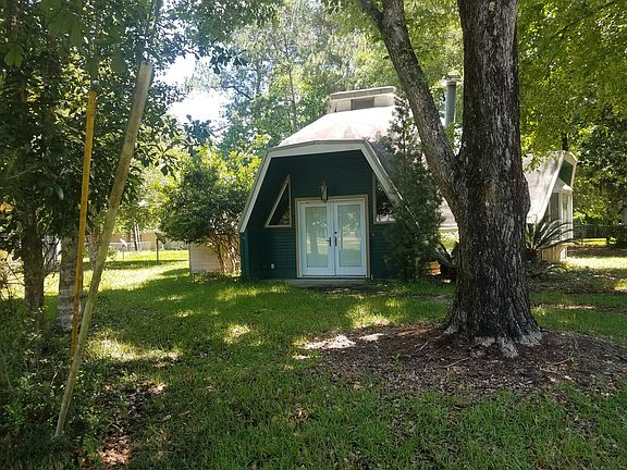 3rd image of 206 Wildwood Dr