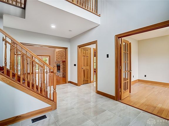 4th image of 5771 Walnut Wood Way