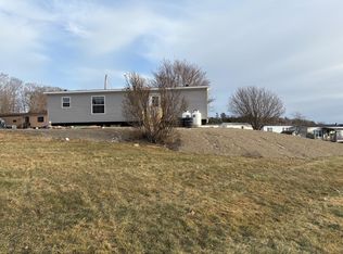 14 Daniel Dr, Belfast, ME 04915