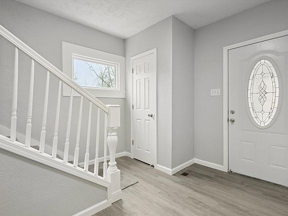 3rd image of 621 S 24th St