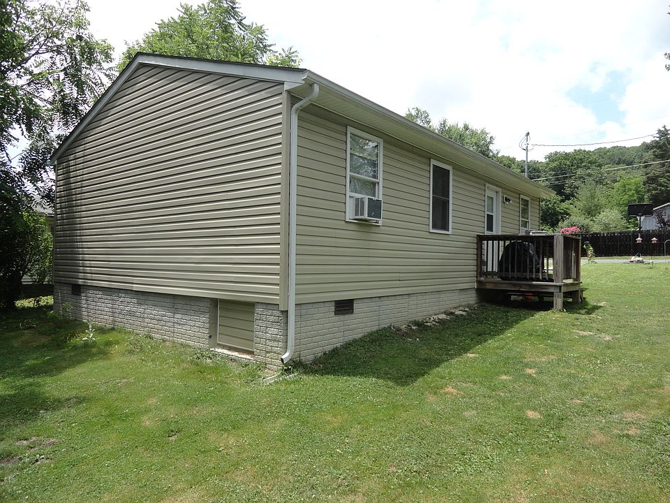 1st image of 1113 Brookhaven Dr