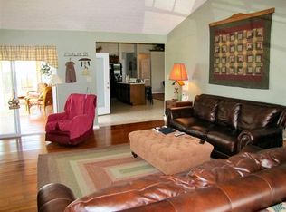 9 Clear Creek Rd, Eminence, KY 40019