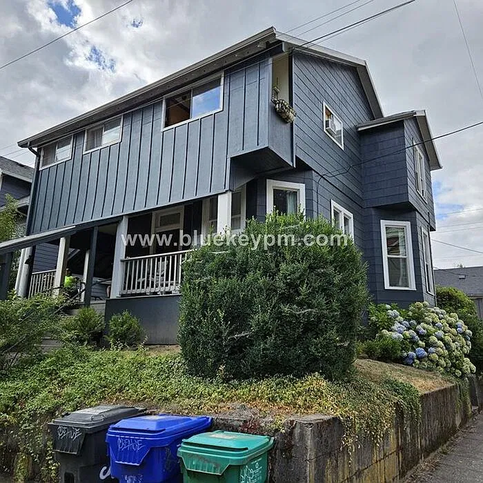 1 bed, 1.0 bath, 750 sqft, $1,290 — Photo 2