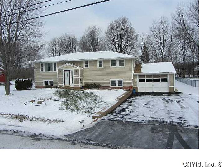 8130 Maple Rd, Clay, NY 13041 Zillow