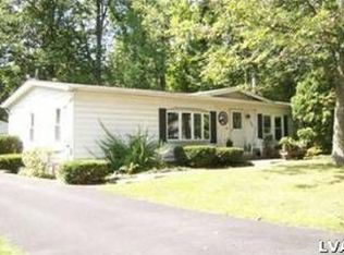 122 Jefferson St, Wind Gap, PA 18091