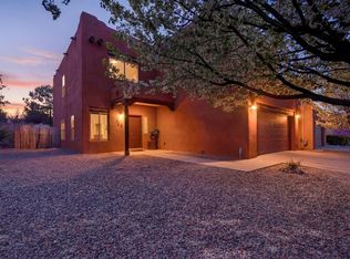 3032 Cochiti St NE, Rio Rancho, NM 87144