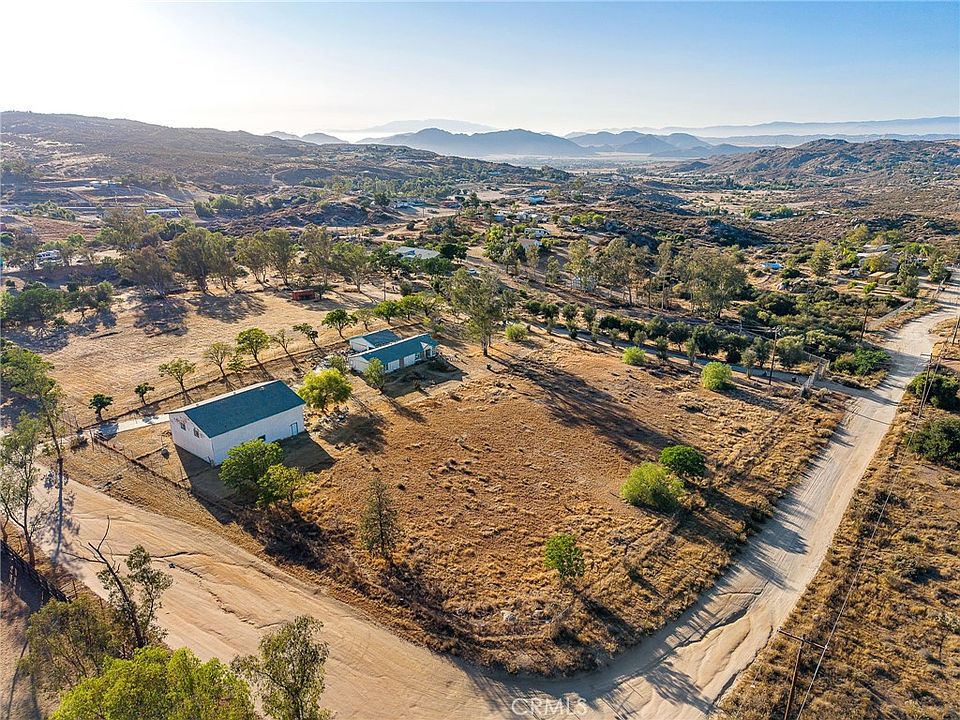 1st image of 33440 Quail Canyon Rd