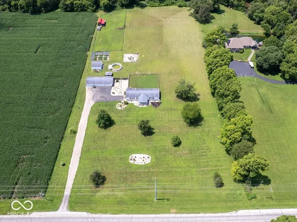 10165 N State Road 9, Fountaintown, IN 46130