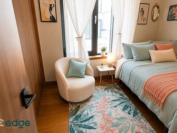 4th image of 865 Willoughby Ave APT 2G
