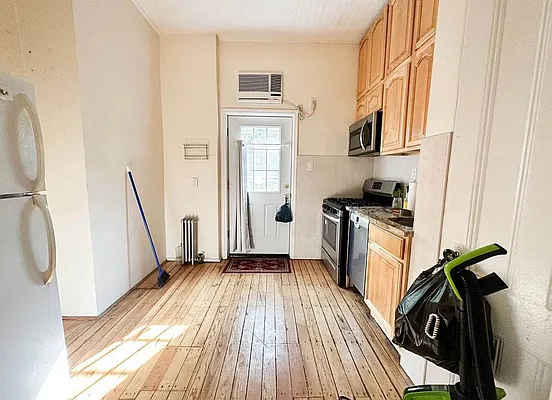 Rented by Ulas Real Estates Inc | media 21