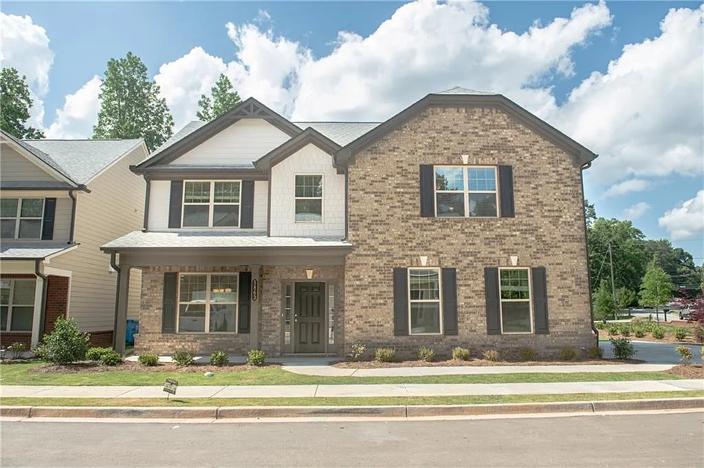 5 bed, 3.0 bath, 2800 sqft, $3,000 — Photo 1