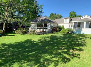 39 Oliver Rd, Sweet Valley, PA 18656