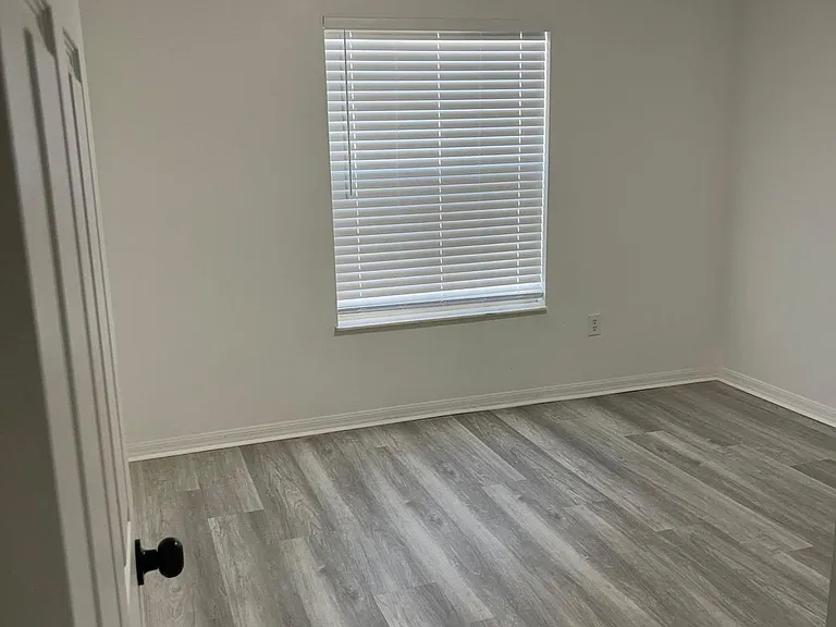 4344 Paradise Cove Ct — Photo 10