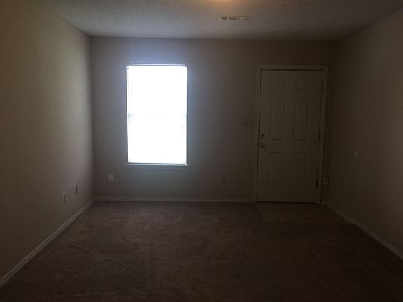 2nd image of 817 S 38th St