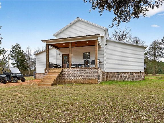 5th image of 1437 Columbia Purvis Rd