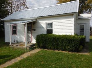 107 E 7th St, Tilton, IL 61833