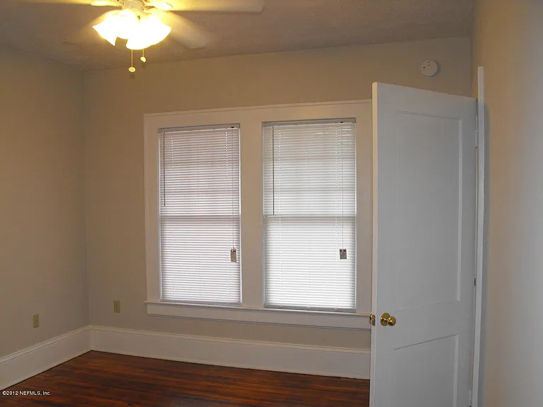 756 Stockton St — Photo 25