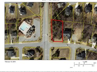 3601 Alamosa Dr, High Point, NC 27265