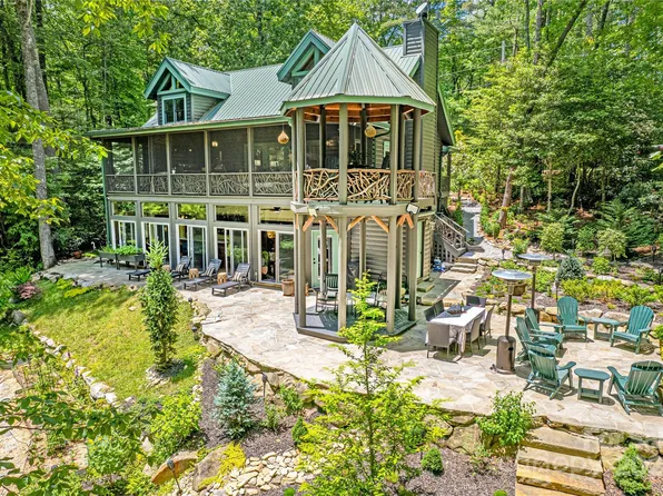 3563 Upper Whitewater Rd, Sapphire, NC 28774