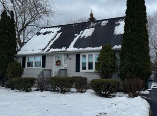 18 Carroll Place, Troy, NY 12180